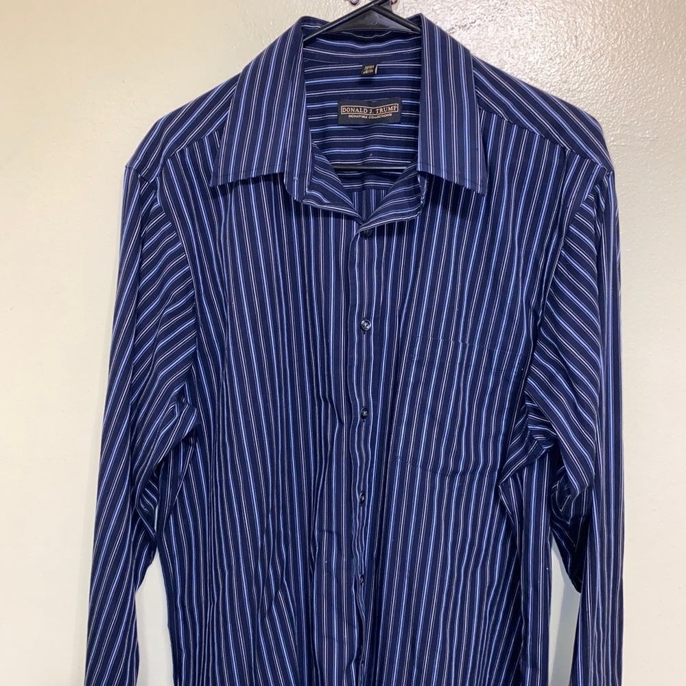 Donald Trump signature collection men’s button down shirt